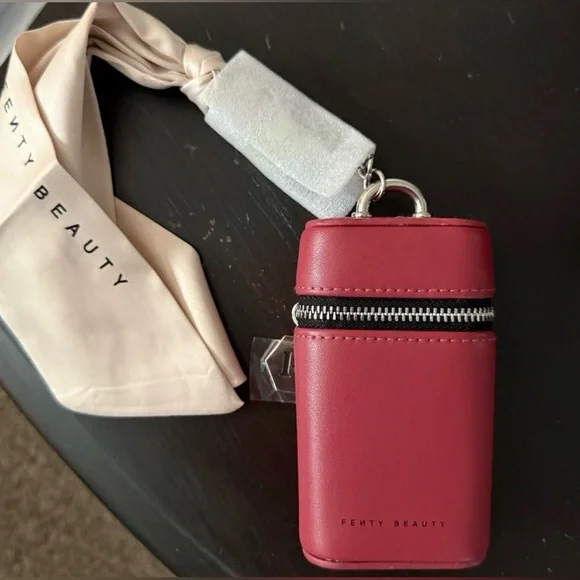 Fenty Beauty✨🩷❤️ Pink Pouch with Cream Scarf - Picture 2 of 2